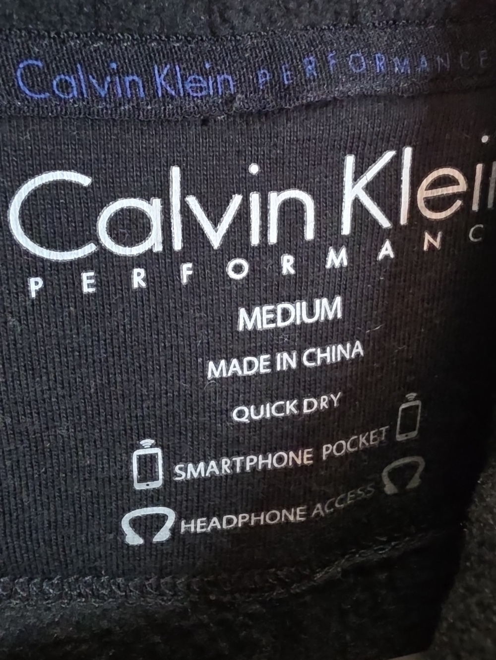 Calvin Klein Performance Vest - Picture 2 of 8